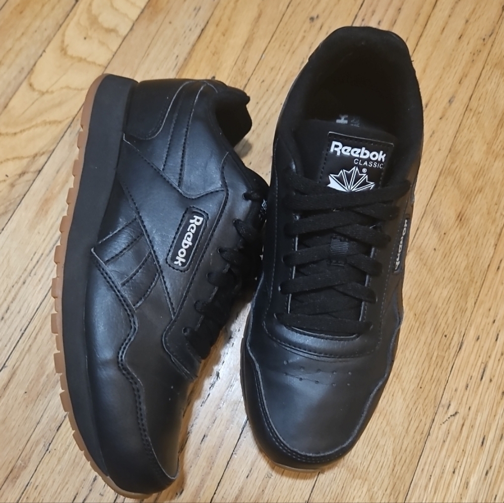 Reebok Classic Black Sneakers for Men